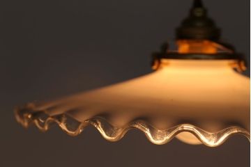 イギリスアンティーク　フリルシェード照明(8)