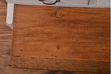 アンティーク家具　アンティークペイント　お洒落な食器棚