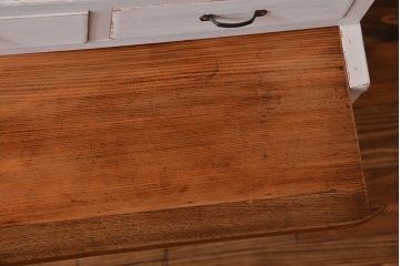 アンティーク家具　アンティークペイント　お洒落な食器棚