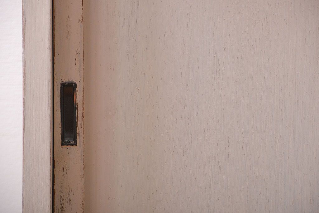 アンティーク家具　アンティークペイント　お洒落な食器棚