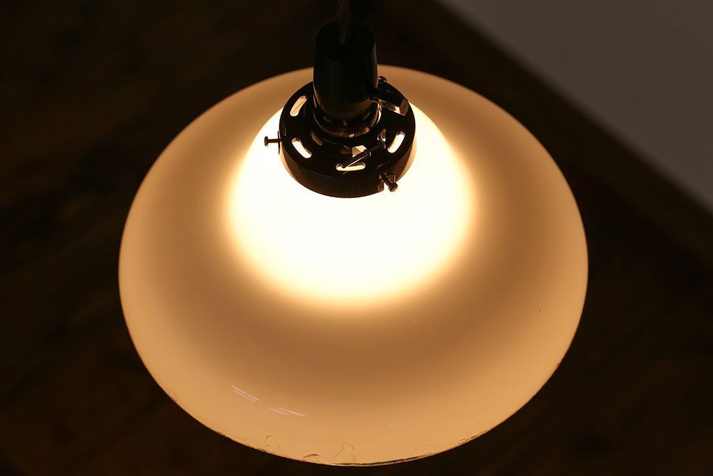 昭和レトロ シンプルで可愛らしい電笠