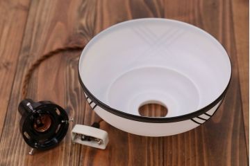 昭和レトロ モダンなセルライド照明