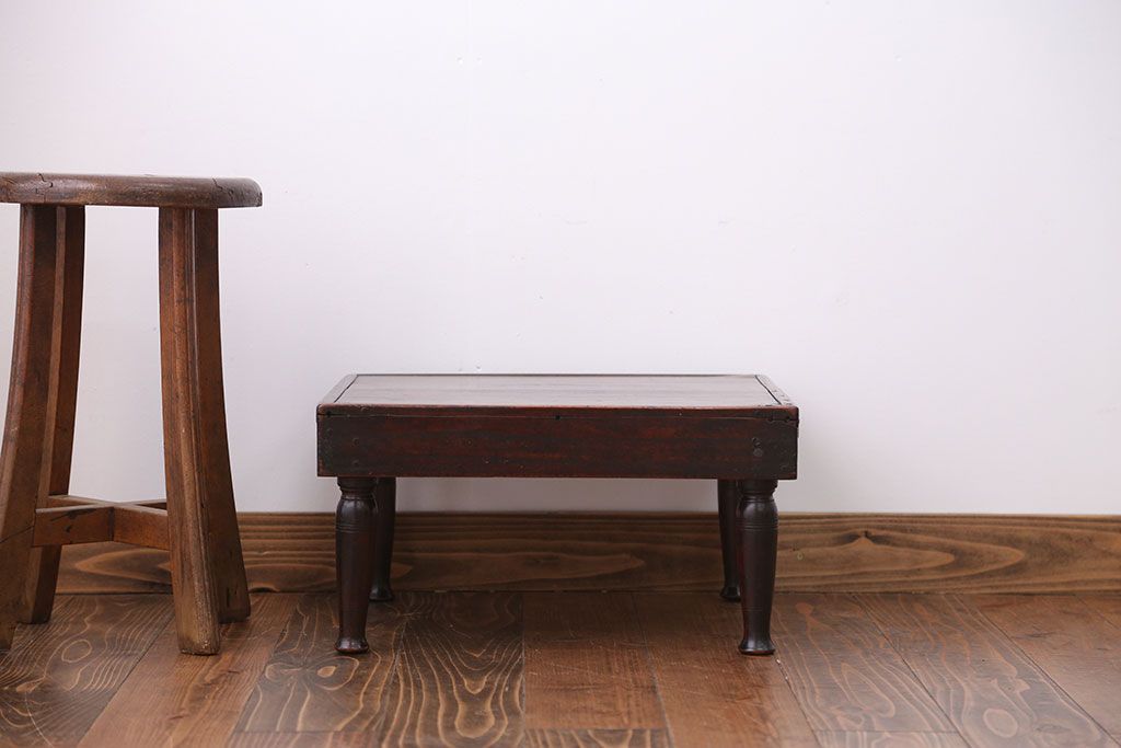 アンティーク家具　古民具・骨董 小さなテーブル