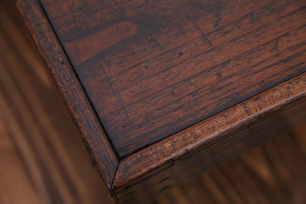 アンティーク家具　古民具・骨董 小さなテーブル