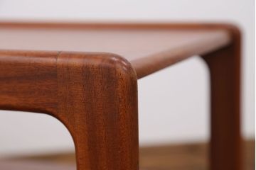 ヴィンテージ家具　北欧ビンテージ　マッキントッシュ製チーク材センターテーブル