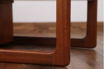ヴィンテージ家具　北欧ビンテージ　マッキントッシュ製チーク材センターテーブル