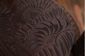 アンティーク雑貨　中古　日光彫　美しい花台