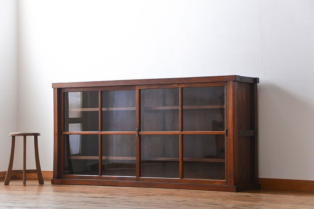 アンティーク家具　アンティーク　前面ナラ材の戸棚