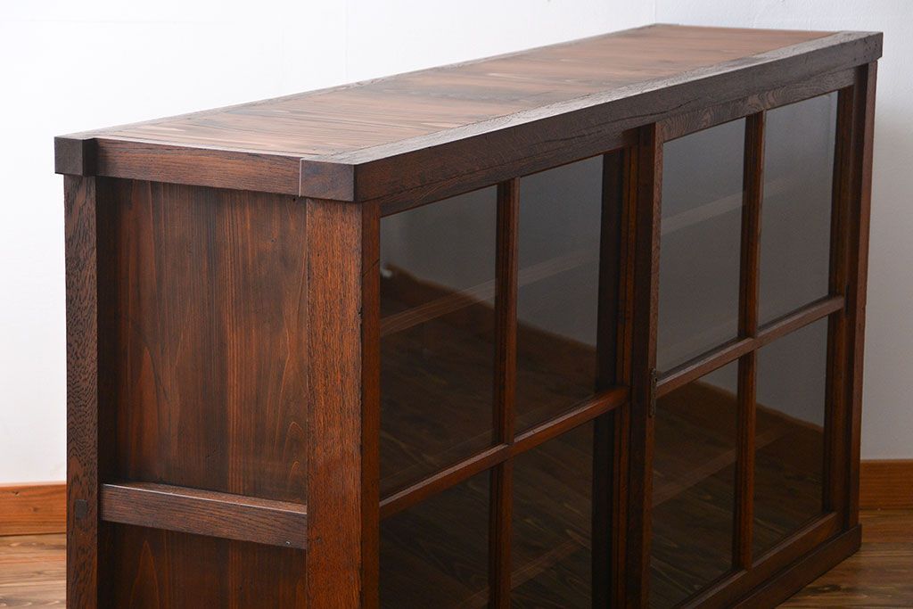 アンティーク家具　アンティーク　前面ナラ材の戸棚