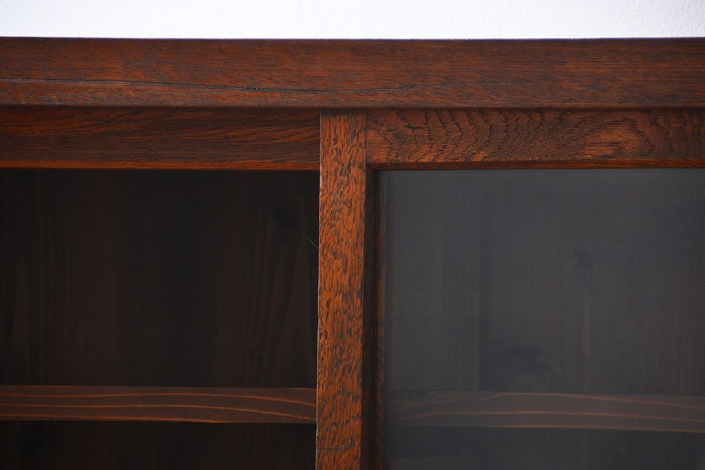 アンティーク家具　アンティーク　前面ナラ材の戸棚