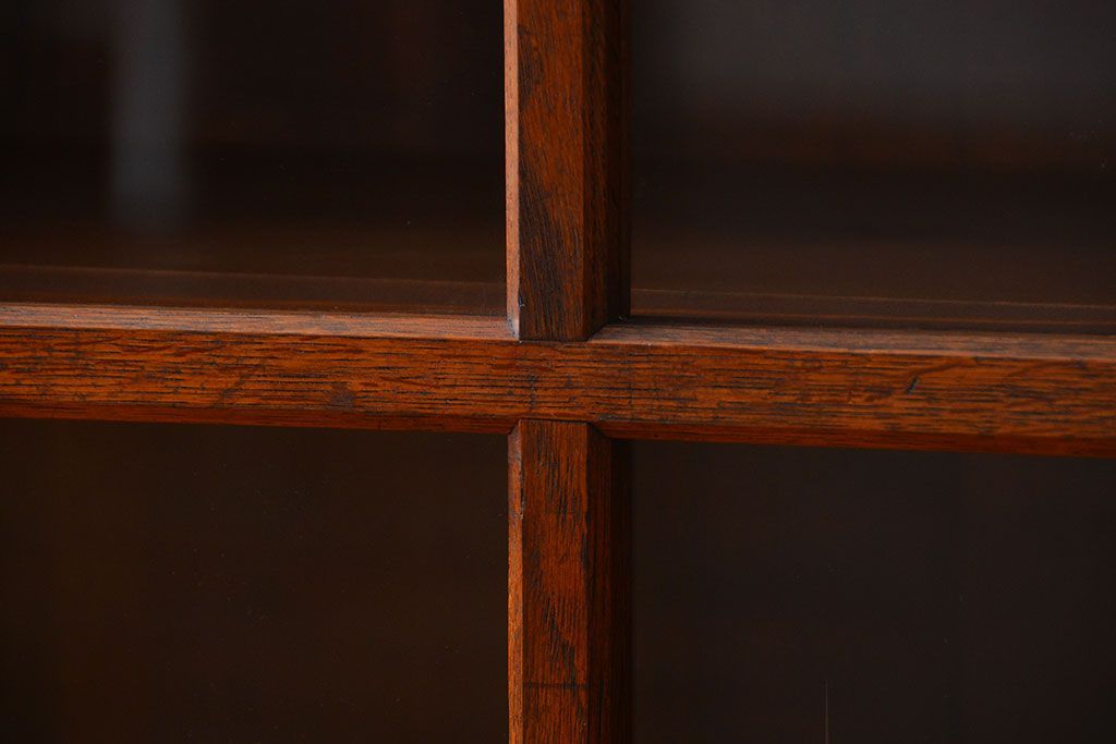 アンティーク家具　アンティーク　前面ナラ材の戸棚