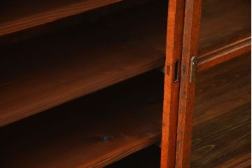 アンティーク家具　アンティーク　前面ナラ材の戸棚