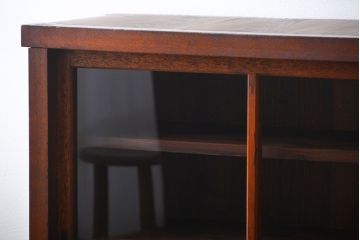 アンティーク家具　アンティーク　前面ナラ材脚付き戸棚