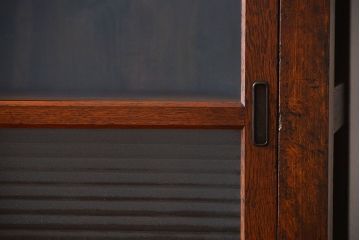 アンティーク家具　アンティーク　前面ナラ材脚付き戸棚