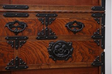 中古　欅材!岩谷堂特注　重ね水屋箪笥(定価70万円)