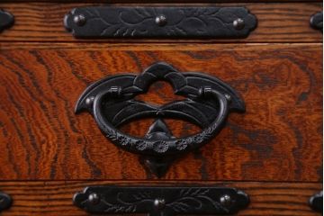 中古　欅材!岩谷堂特注　重ね水屋箪笥(定価70万円)