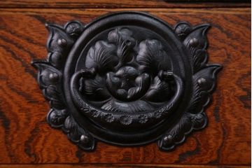 中古　欅材!岩谷堂特注　重ね水屋箪笥(定価70万円)