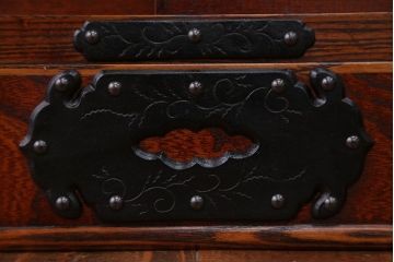 中古　欅材!岩谷堂特注　重ね水屋箪笥(定価70万円)