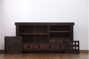 アンティーク家具　古民具・骨董 脚付き水屋箪笥ローボード(テレビ台、キャビネット、収納棚)