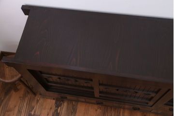 アンティーク家具　古民具・骨董 脚付き水屋箪笥ローボード(テレビ台、キャビネット、収納棚)