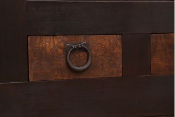 アンティーク家具　古民具・骨董 脚付き水屋箪笥ローボード(テレビ台、キャビネット、収納棚)