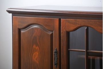 中古　カリモク　コロニアルシリーズ　リビングボード