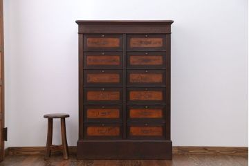 アンティーク家具　イギリスアンティーク 大きな書類ケース