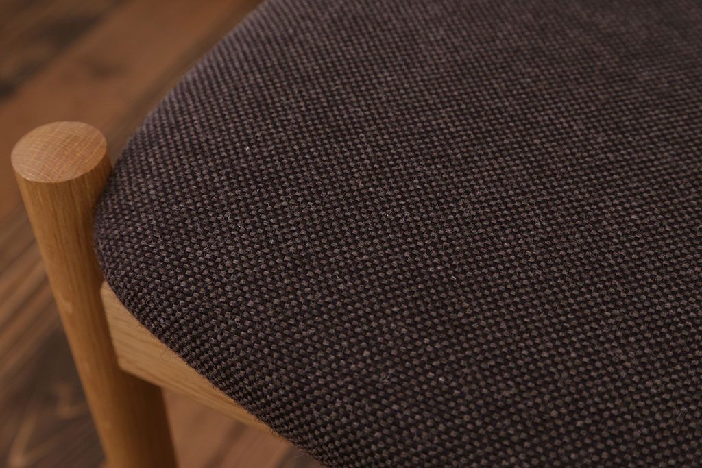 中古　オークビレッジ　スワローチェア2脚セット(定価1脚約6万円)