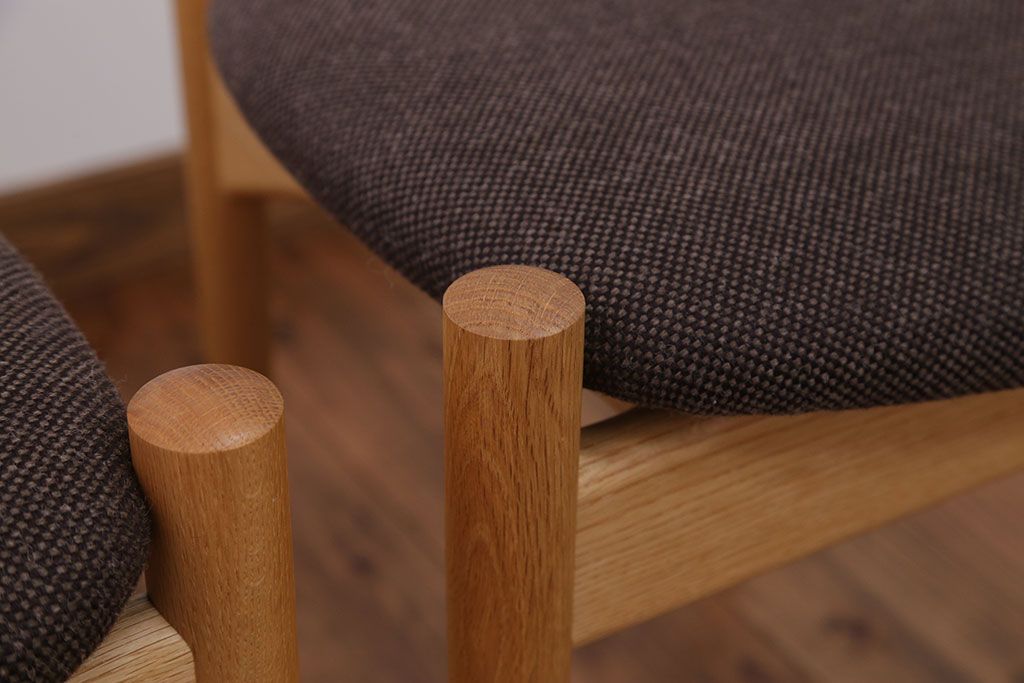 中古　オークビレッジ　スワローチェア2脚セット(定価1脚約6万円)