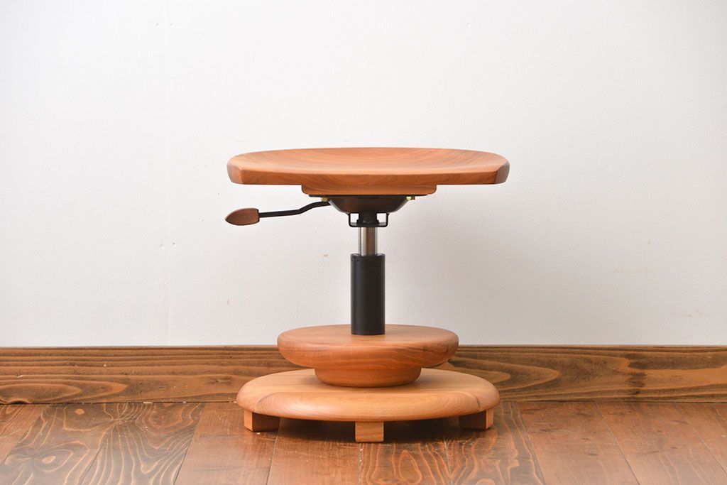 中古　家具工房雉子舎(kijiya)　ムーンスツール(定価約4万円)