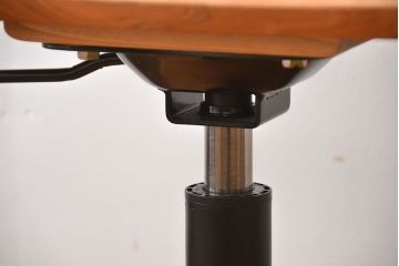 中古　家具工房雉子舎(kijiya)　ムーンスツール(定価約4万円)