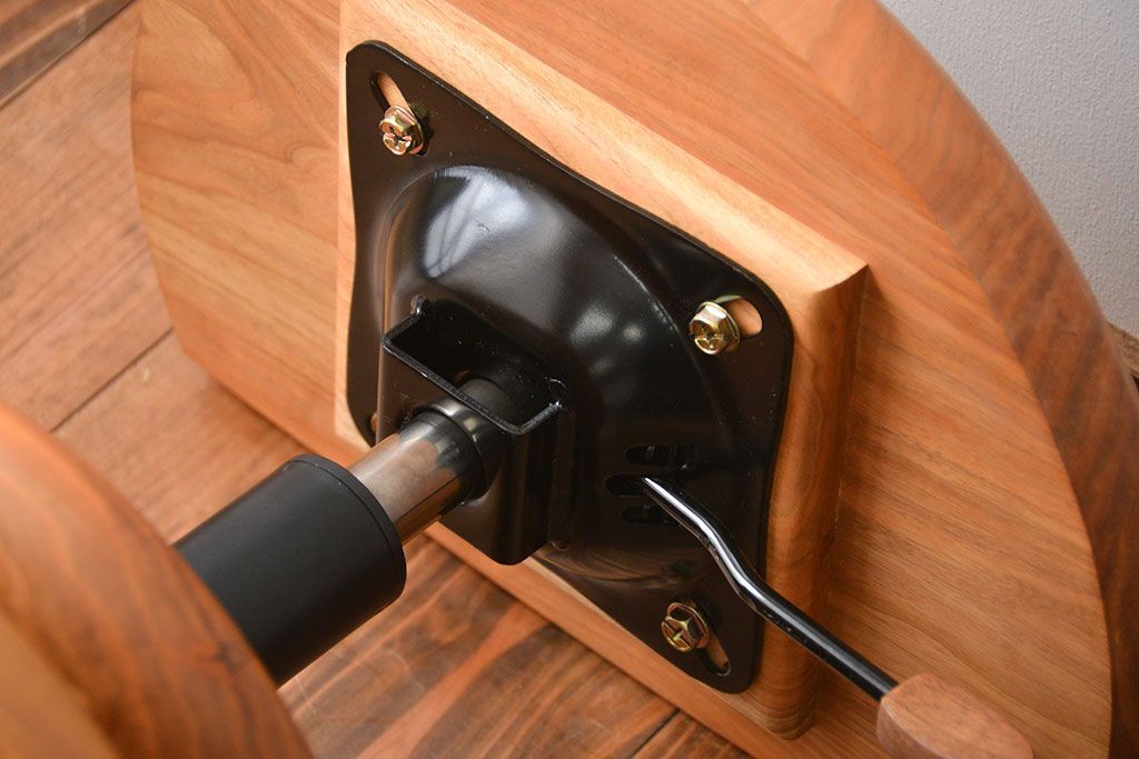 中古　家具工房雉子舎(kijiya)　ムーンスツール(定価約4万円)