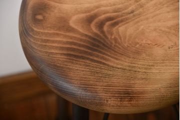 ラフジュオリジナル　鉄脚スツール(1)