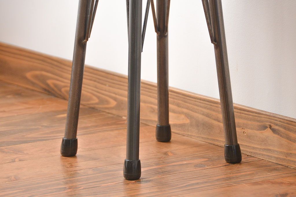 ラフジュオリジナル　鉄脚スツール(椅子、イス)(8)