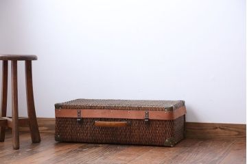 アンティーク雑貨　アンティーク　バスケットトランク(1)