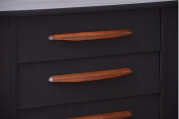 アンティーク家具　アンティークペイント　ミットセンチュリー　サイドボード