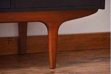 アンティーク家具　アンティークペイント　ミットセンチュリー　サイドボード