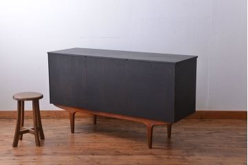 アンティーク家具　アンティークペイント　ミットセンチュリー　サイドボード