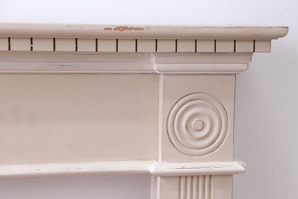 アンティーク雑貨　フランスビンテージ　シンプルなマントルピース