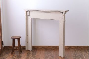 アンティーク雑貨　フランスビンテージ　シンプルなマントルピース