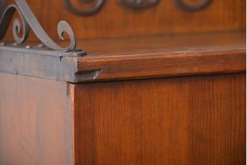 アンティーク家具　イギリスアンティーク　ウォールラック(壁掛け収納、吊戸棚)