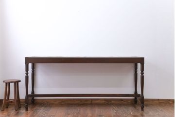 アンティーク家具　アンティーク　脚の高いテーブル(ダイニングテーブル)