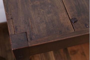 アンティーク家具　アンティーク　脚の高いテーブル(ダイニングテーブル)