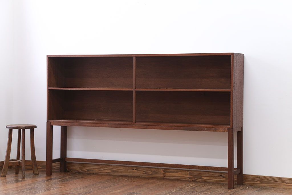 アンティーク家具　アンティーク　高い脚付き飾り棚