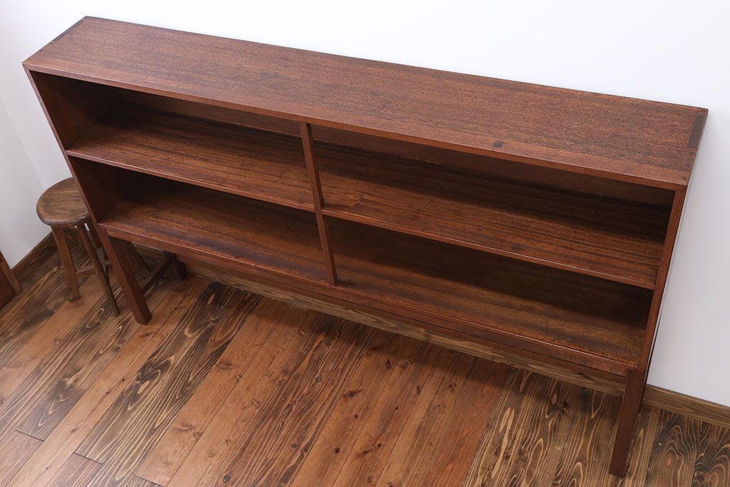 アンティーク家具　アンティーク　高い脚付き飾り棚