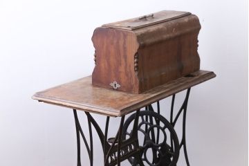 アンティーク雑貨　イギリスアンティーク　ジャンク品　R.STERNのミシン