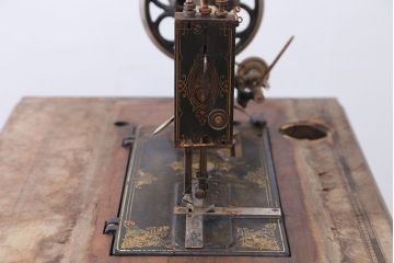 アンティーク雑貨　イギリスアンティーク　ジャンク品　R.STERNのミシン