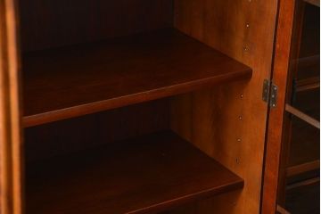 中古　カリモク　コロニアルシリーズ　キャビネット