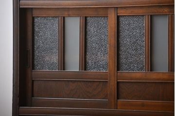 レトロ家具　昭和レトロ　ダイヤガラス入りカップボード