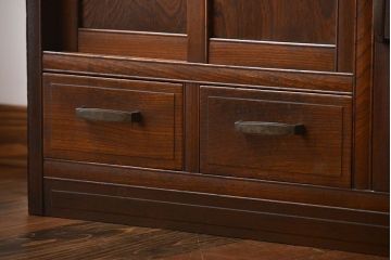 レトロ家具　昭和レトロ　ダイヤガラス入りカップボード